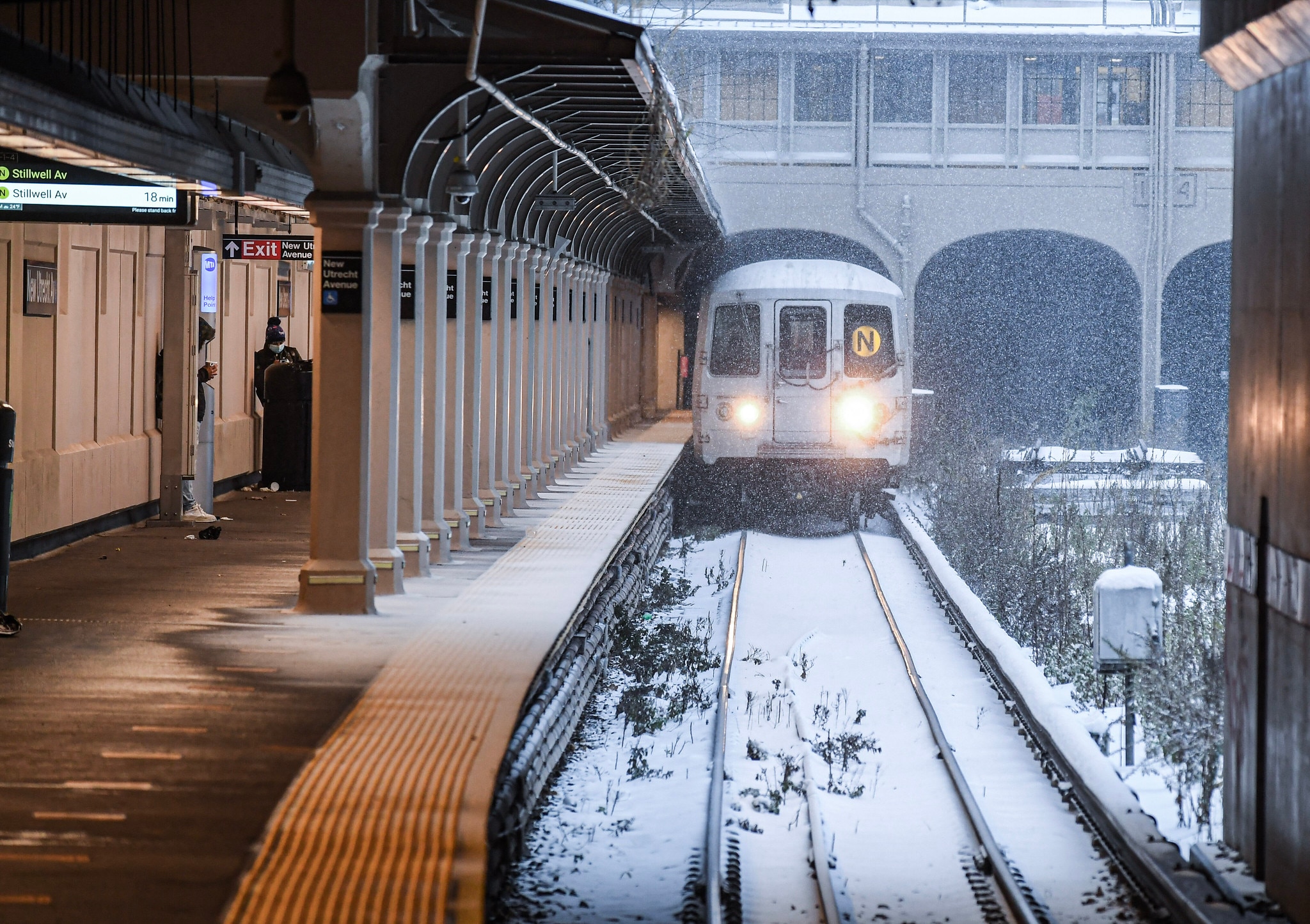 MTA Services Operating Near Normally After Winter Storm