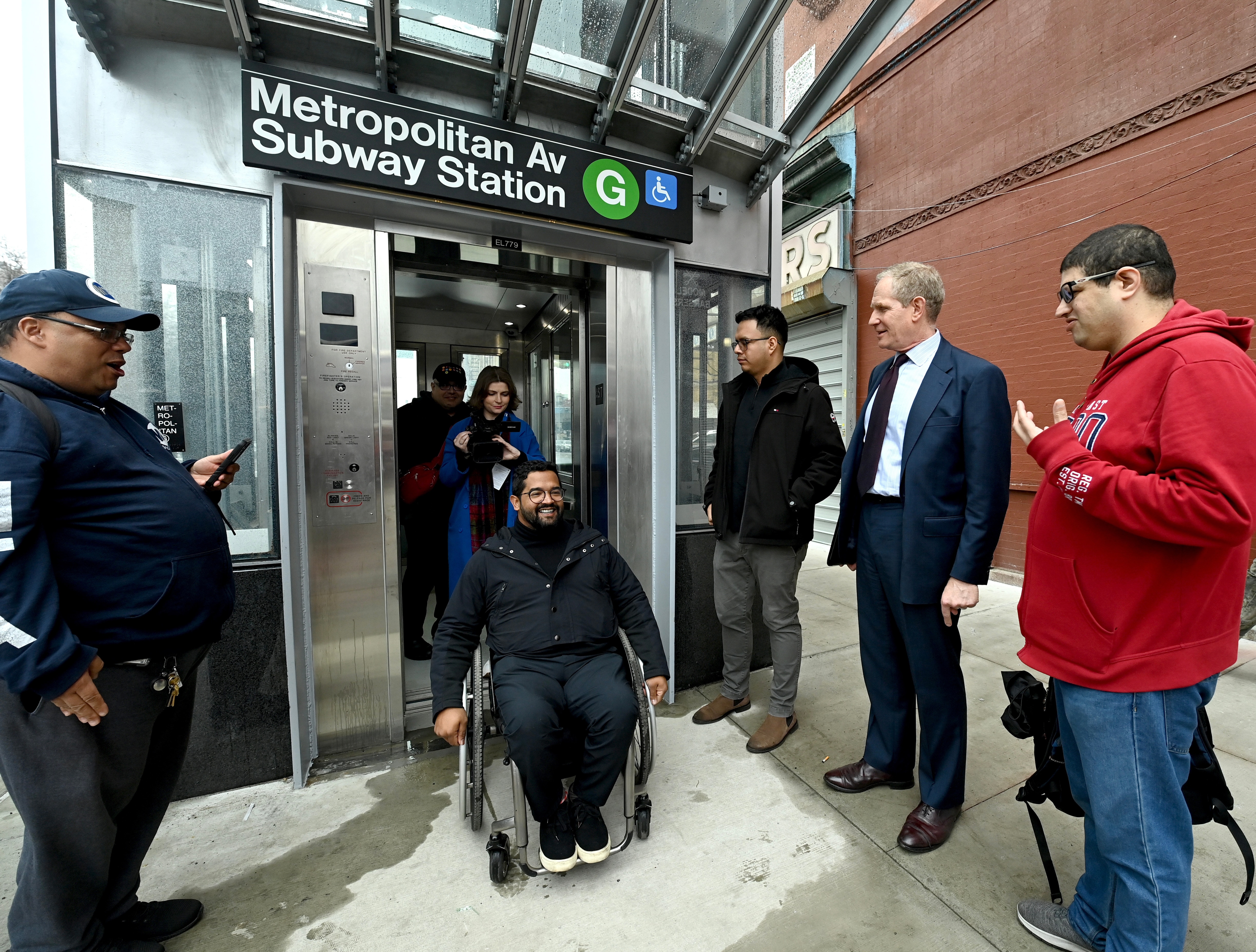 MTA Celebrates Accessibility Upgrades at Metropolitan Av-Lorimer St G and L Stations